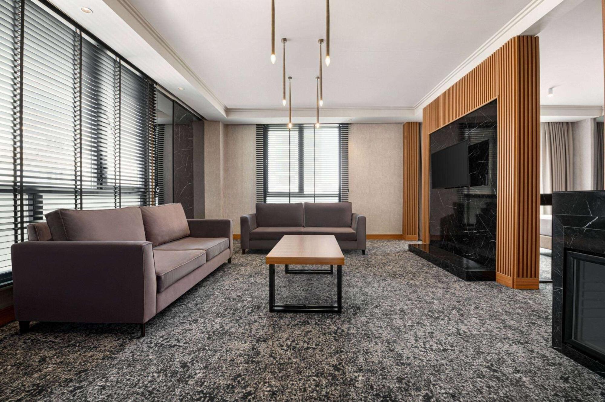 Ramada By Wyndham Gaziantep Hotel Kültér fotó